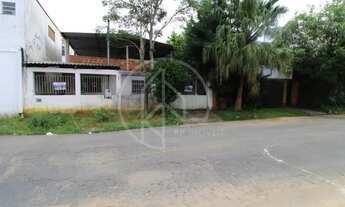 Imagem 5: Casa para venda tem 140 metros quadrados com 3 quartos em Santos Dumont - Juiz de Fora - M