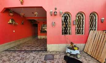 Imagem 3: Casa com 4 dormitórios à venda em Contagem