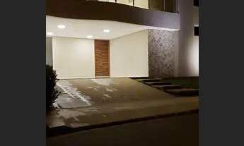 Imagem 2: Casa de condomínio para aluguel tem 370 metros quadrados com 4 quartos