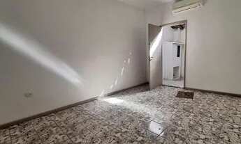 Imagem 4: Térrea para venda possui 98 metros quadrados com 3 quartos