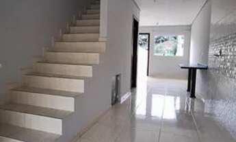 Imagem 6: ALUGO Sobrado Geminado c/ 2 quartos, Sacada, Amplo Terreno no Bairro Vila Nova - Joinville