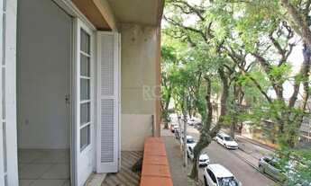 Imagem 4: Apartamento desocupado de 3 dormitórios no bairro São João/Higienópolis em Porto Alegre