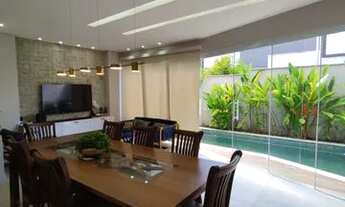 Imagem 2: Casa de condomínio sobrado para venda tem 226 metros quadrados com 4 quartos