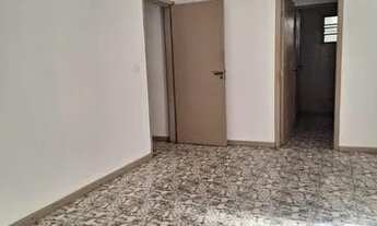 Imagem 6: Térrea para venda possui 98 metros quadrados com 3 quartos