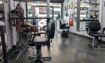 Imagem 7: Passo o ponto: Cabelereiro e Loja de Roupas com mezanino