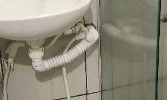 Imagem 6: Alugo apartamento 2 quartos valor 1700 ,não paga taxa e nem iptu, tel