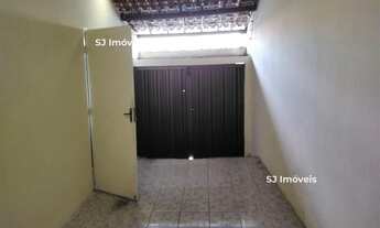 Imagem 2: Conforto e espaço no José Walter: 3 quartos e quintal privativo