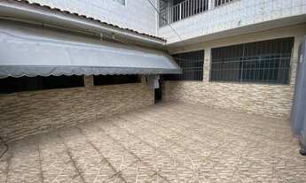 Imagem 4: Casa Linear de 2 Quartos, quintal e Garagem em Vila São João