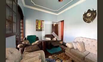 Imagem 2: Casa à Venda - Castelo, 4 Quartos, 242 m2