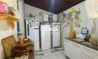 Imagem 5: Casa no Olho D'Água com 900m² de terreno, a 200m da praia, 3 suítes