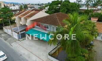 Imagem 3: Casa em Rua Senador Rodrigo Lobo - Iririú - Joinville/SC