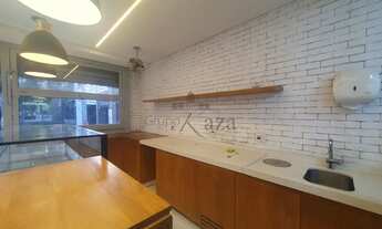 Imagem 2: Loja Comercial com Mezanino - Itaim Bibi - 107m²