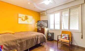 Imagem 7: Apartamento de 2 quartos com dependência e garagem no Auxiliadora próximo a Carlos Gomes