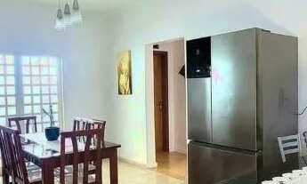 Imagem 3: Casa bem localizada em Feu Rosa