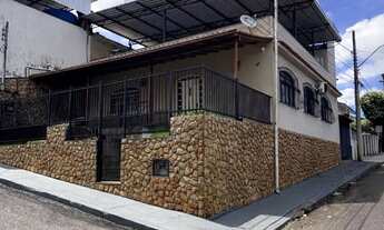 Imagem: Casa bem localizada no bairro São Francisco