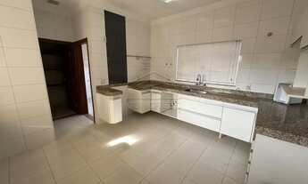 Imagem 3: RESIDENCIAL VILLAGGIO III - LINDA CASA TÉRREA COM 3 SUITES