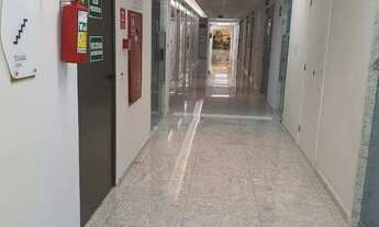 Imagem 6: Comercial à venda em rua pública