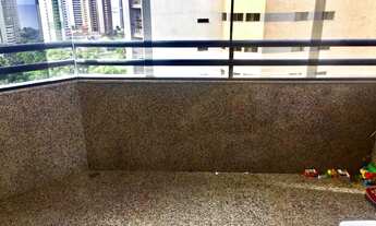 Imagem 3: Apto na Varjota com 130m2 de área, 3 quartos, móveis fixos, dependência completa e 3 vagas