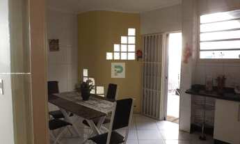 Imagem 4: Casa para Venda em Mogi das Cruzes, Vila Oliveira, 3 dormitórios, 1 suíte, 3 banheiros, 4