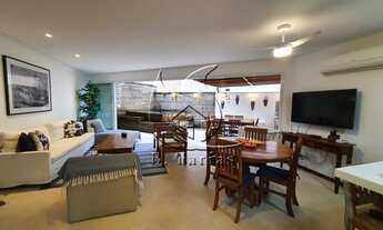 Imagem 7: Casa em condomínio com 4 suítes e jacuzzi para temporada