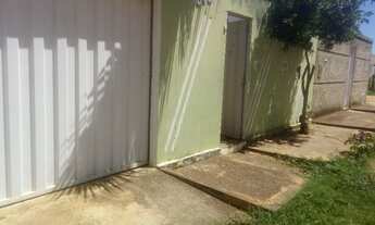 Imagem 2: Casa à venda com 4 dormitórios quintal e garagem