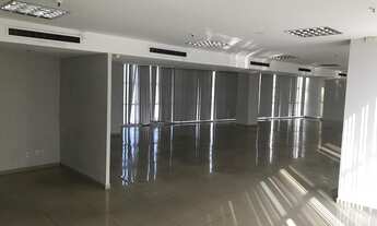 Imagem 5: Ampla laje corporativa com 254 m2, reformada, excelente localização