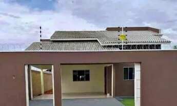 Imagem 4: Novo Casa com 3 dormitórios