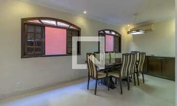 Imagem 7: Casa de Condomínio para Aluguel - Vargem Grande, 3 Quartos, 360 m2