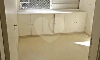 Imagem 2: Apartamento amplo e ensoralado com lazer de clube em Higienópolis