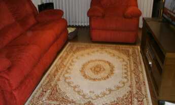 Imagem 2: Belo sobrado em rua tranquila,perto de colégio,avenida bem localizado,boa distribuição int