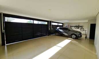 Imagem 4: Casa Duplex no condomínio Florais dos Lagos, decorada e mobiliada