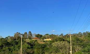 Imagem 2: Chácara com 3 dormitórios, 21.000 m² - Zona Rural - em Bofete - SP