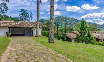 Imagem 5: Casa de condomínio para venda possui 300 metros quadrados com 5 quartos em Cuiabá - Petróp