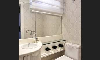 Imagem 4: Apartamento para venda possui 211 metros quadrados com 3 quartos em Centro - Florianópolis