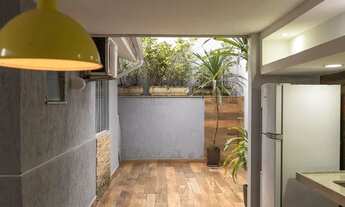 Imagem: Fator 2517) Julia Deberg - Casa refinadíssima