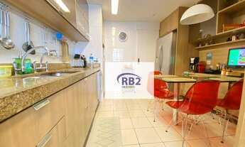 Imagem 7: Amplo apartamento, bem decorado, andar alto