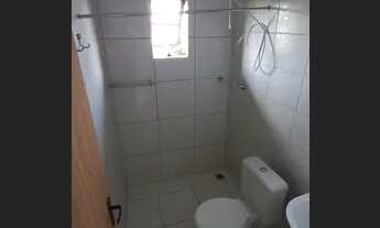 Imagem 4: Apartamento piso superior com 3 quartos, 2 wc, edicula churrasq, garagem coberta