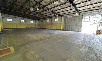 Imagem: Galpão 750m² com Terreno Amplo e Excelente