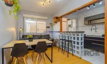 Imagem 7: APARTAMENTO REFORMADO DE 02 DORMITÓRIOS PERTO DE SUPERMERCADOS, ONIBUS E FARMACIAS