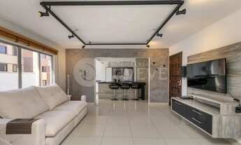 Imagem 4: IMOBILIARIA JUVEVÊ ALUGA APARTAMENTO REFORMADO CABRAL AV PARANA PRX IGREJ BOM JESUS KHARIN