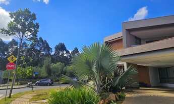 Imagem 3: Casa com 4 Quartos e 4 banheiros