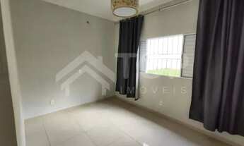 Imagem 7: Linda Casa com 3 Dormitórios no Condomínio Parque Fehr em São Carlos