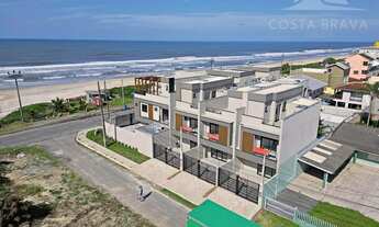 Imagem 2: Sobrado tipo triplex novo no balneário Betaras - Matinhos