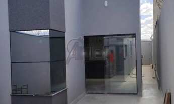 Imagem: Casa de Esquina no Bairro Mirante do Sol