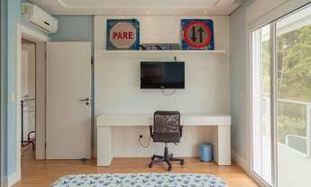 Imagem 3: Aluguel de Temporada e Venda! Fantástica casa com 07 dormitórios no Amoraeville