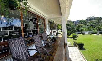 Imagem 4: Casa com 5 dormitórios à venda, 380 m² por R$ 1.595.000,00 - Jardim Cascata - Teresópolis