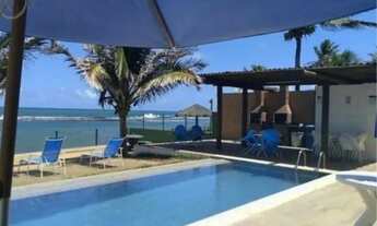 Imagem: Flat à beira-mar na frente das piscinas