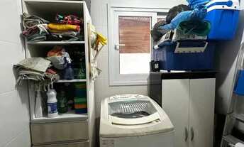 Imagem 2: Casa com 3 dormitórios sendo 1 suíte e 2 vagas de garagem - Bairro Campeche, Florianópolis