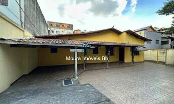 Imagem: Casa com 3 Quartos, 6 Vagas á Venda no