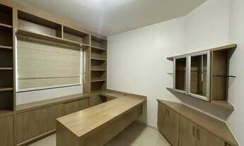 Imagem 7: Sobrado Alto Padrão com 4 Suítes, Piscina e Churrasqueira